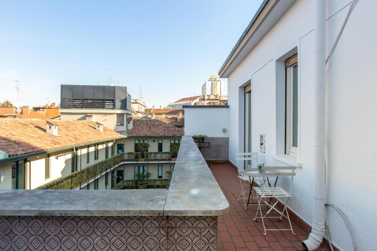 Italstay - Disciplini Apartment -10 Min Dal Duomo Мілан Екстер'єр фото